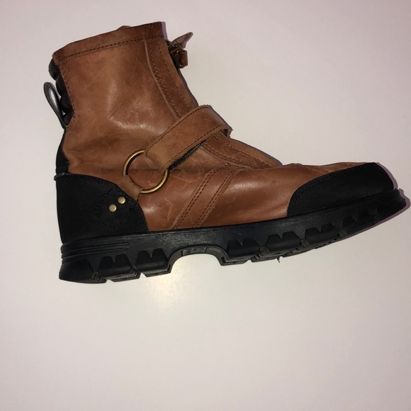 I am selling brown polo boots. - Picture 2 of 7